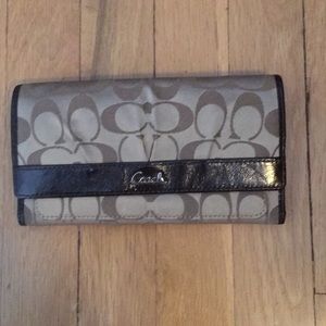 Coach wallet